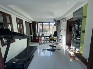 For sale and for rent 5 bedrooms villa in Thalang, Phuket