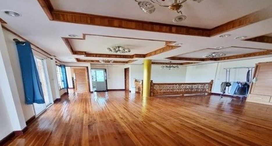 À vendre 5 chambres maison à Mueang Samut Prakan, Samut Prakan