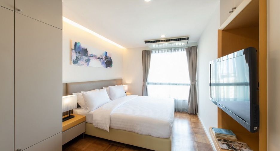 For rent 2 bedrooms apartment in Yan Nawa, Bangkok
