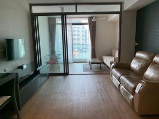 For rent 1 bed condo in Bang Rak, Bangkok