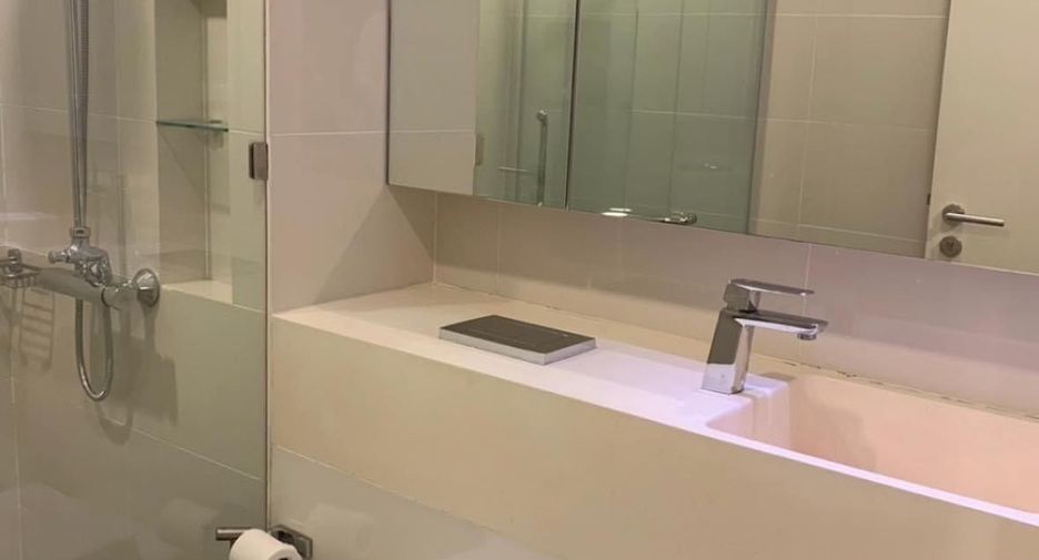 For rent 1 bed condo in Bang Rak, Bangkok