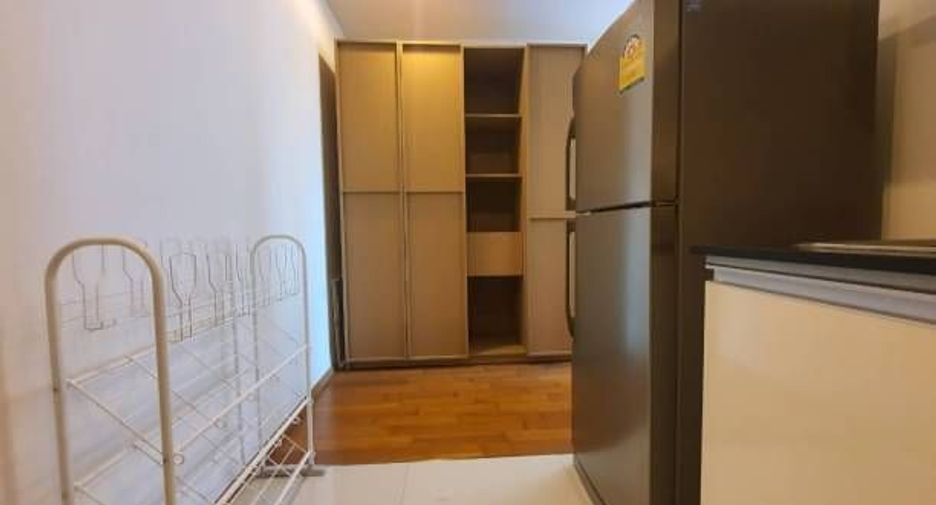 Wohnung zur Miete mit Studio in Chatuchak, Bangkok