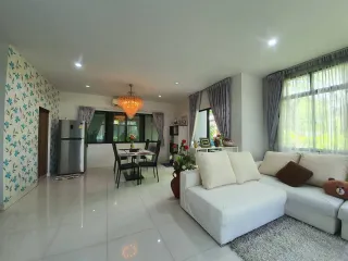 À louer 4 chambres maison à Bang Phli, Samut Prakan