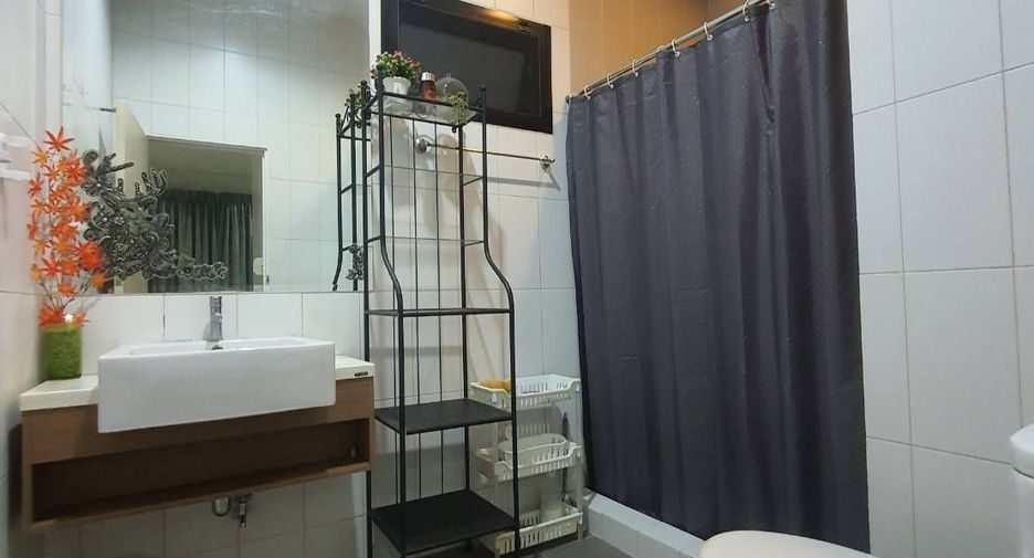 For rent 4 bedrooms house in Bang Phli, Samut Prakan