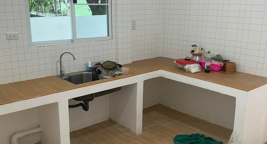 For sale 3 bedrooms house in Wang Thonglang, Bangkok