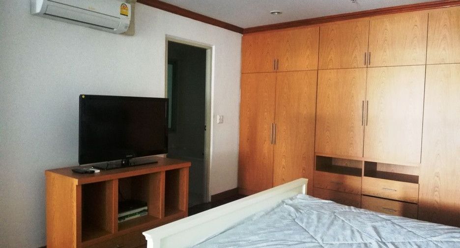 For sale 2 bedrooms condo in Watthana, Bangkok