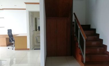 ขาย 2 ห้องนอน คอนโด ใน วัฒนา, กรุงเทพฯ