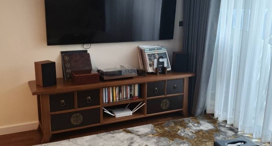 For sale 2 bedrooms condo in Watthana, Bangkok