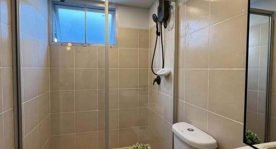 For sale 1 bed condo in Bang Phlat, Bangkok
