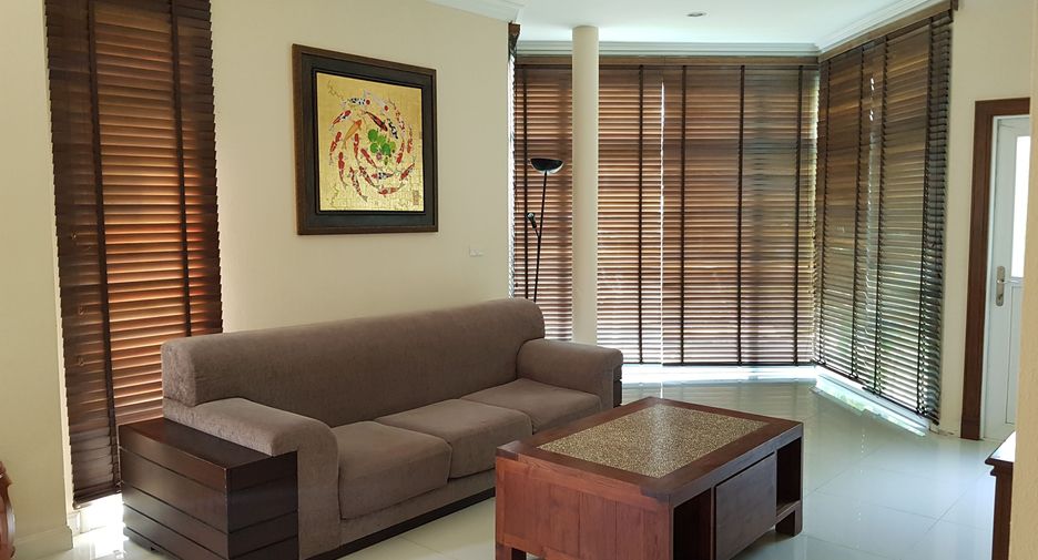 For sale 5 bedrooms house in Prawet, Bangkok