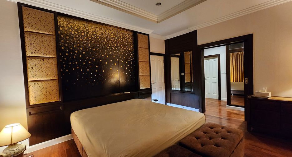 For sale 5 bedrooms house in Prawet, Bangkok