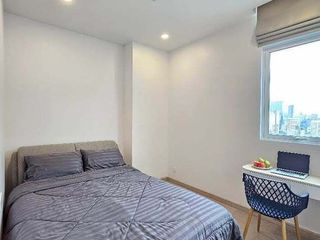 For rent 2 bedrooms condo in Bang Rak, Bangkok