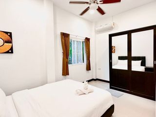 For rent 2 bedrooms condo in Mueang Phuket, Phuket