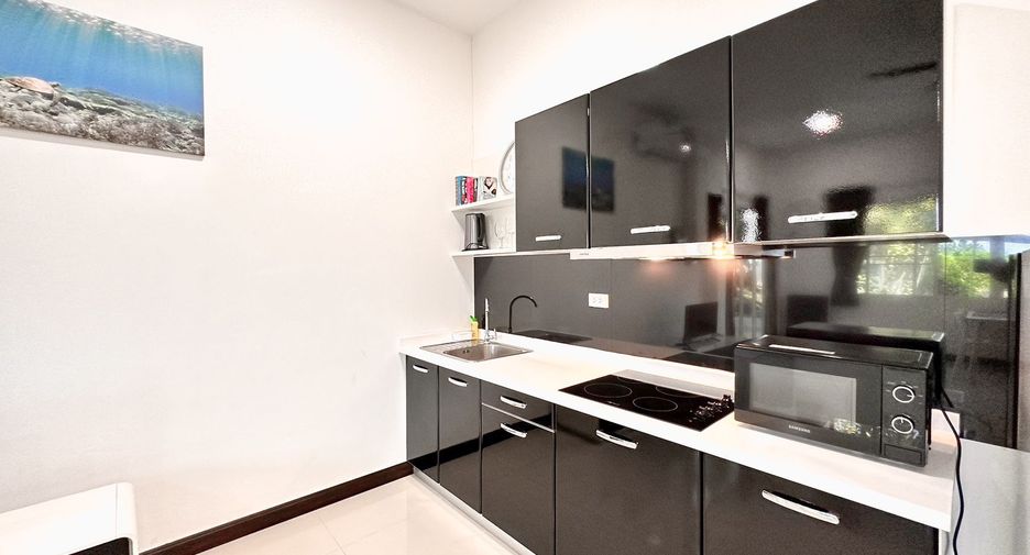For rent 2 bedrooms condo in Mueang Phuket, Phuket