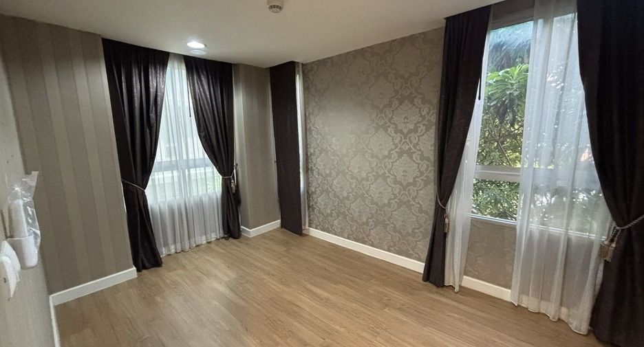 À vendre et à louer 2 chambres condo à Din Daeng, Bangkok