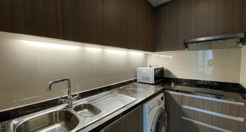 Wohnung zur Miete mit 2 Zimmer in Watthana, Bangkok