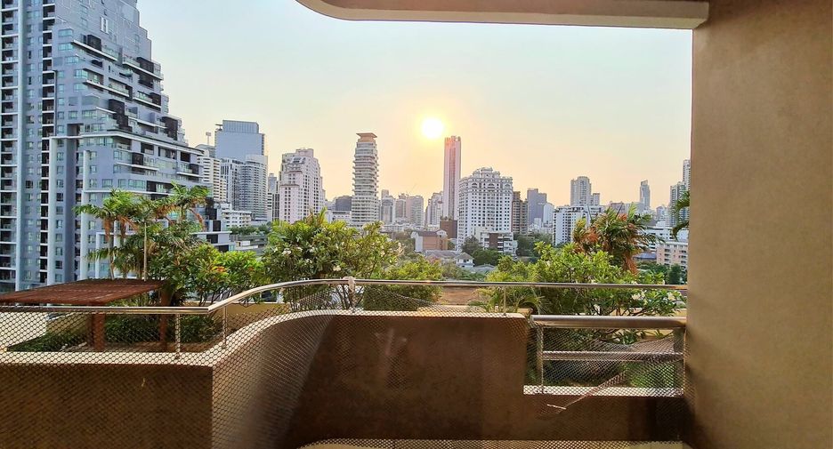 Wohnung zur Miete mit 2 Zimmer in Watthana, Bangkok