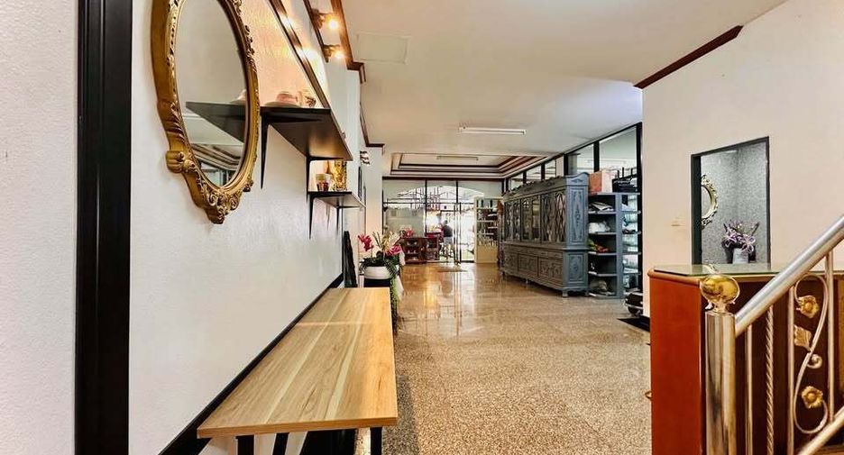 For sale 12 bedrooms retail Space in Kathu, Phuket