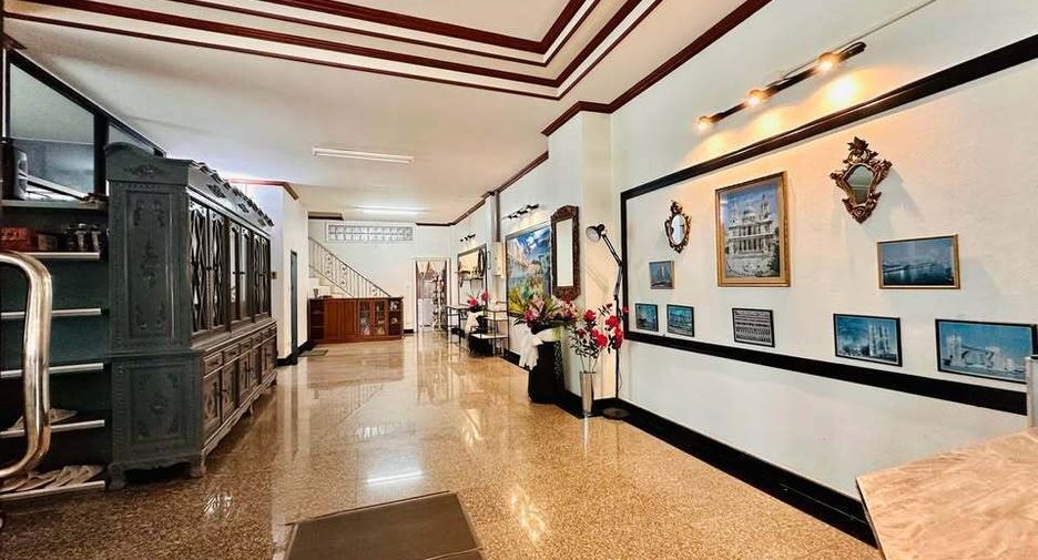 For sale 12 bedrooms retail Space in Kathu, Phuket