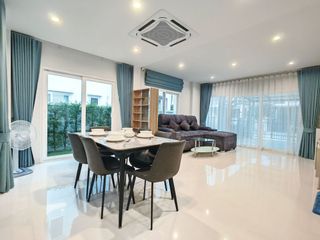 Casa en alquiler de 2 habitaciones en Mueang Phuket, Phuket
