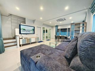 Casa en alquiler de 2 habitaciones en Mueang Phuket, Phuket