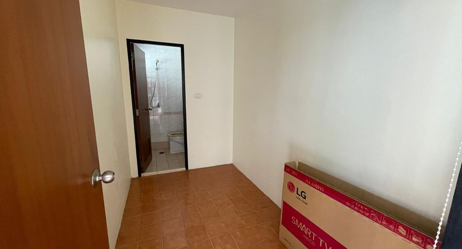 Condo en venta de 3 habitaciones en Sathon, Bangkok