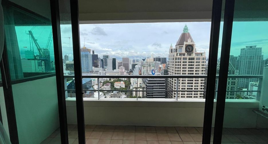 Condo en venta de 3 habitaciones en Sathon, Bangkok