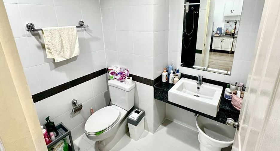 For sale 1 bed condo in Ratchathewi, Bangkok