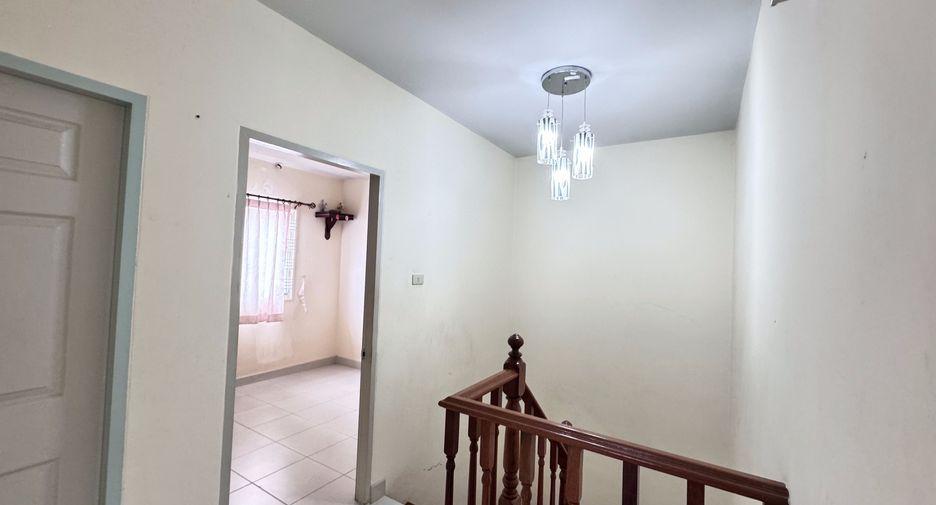 For sale 3 bedrooms townhouse in Bang Phli, Samut Prakan