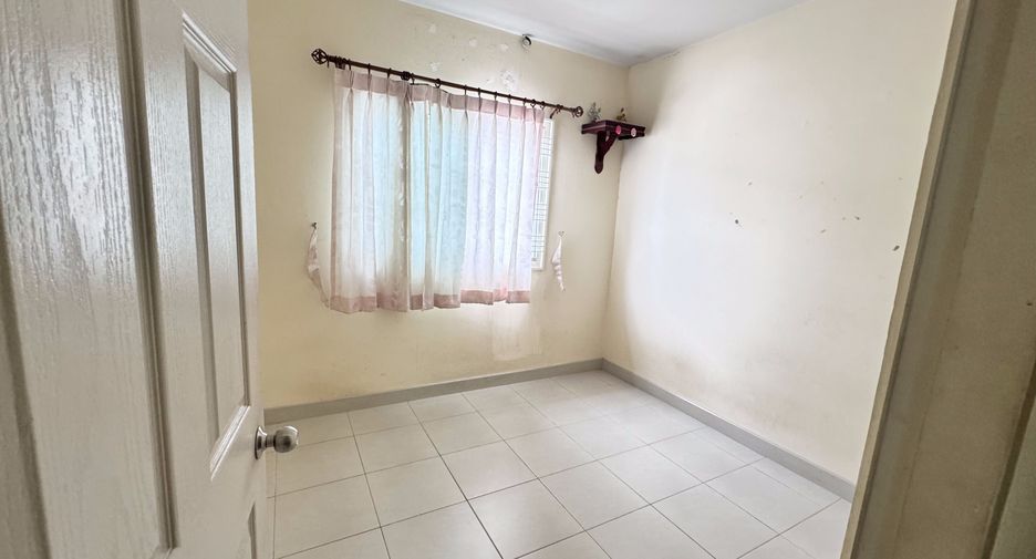 For sale 3 bedrooms townhouse in Bang Phli, Samut Prakan