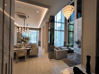 For sale 5 bedrooms house in Thawi Watthana, Bangkok