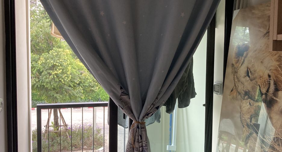 À vendre studio condo à Mueang Samut Prakan, Samut Prakan