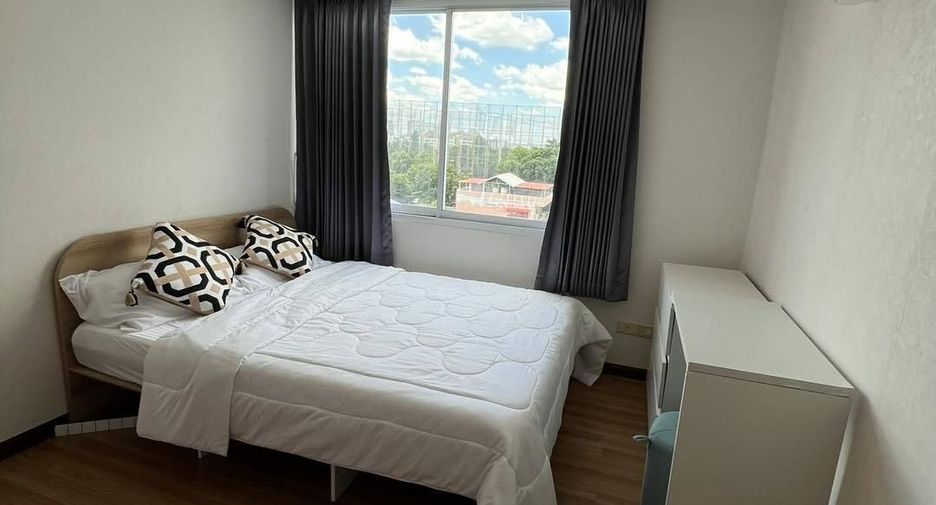 À vendre et à louer 3 chambres condo à Lat Phrao, Bangkok