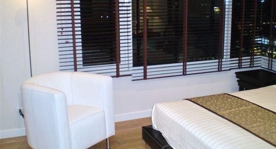 Condo en alquiler de 2 habitaciones en Pathum Wan, Bangkok