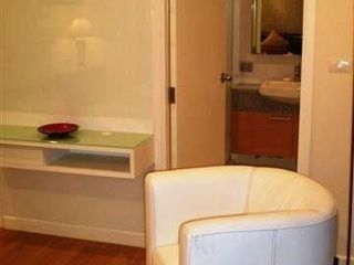For rent 2 bedrooms condo in Pathum Wan, Bangkok