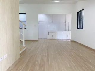 Продажа 3 спальни таунхаус в Дон Муеанг, Бангкок
