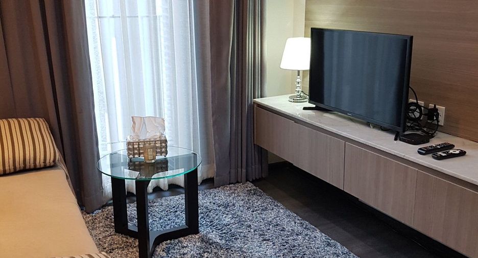 For rent 1 bed condo in Khlong Toei, Bangkok