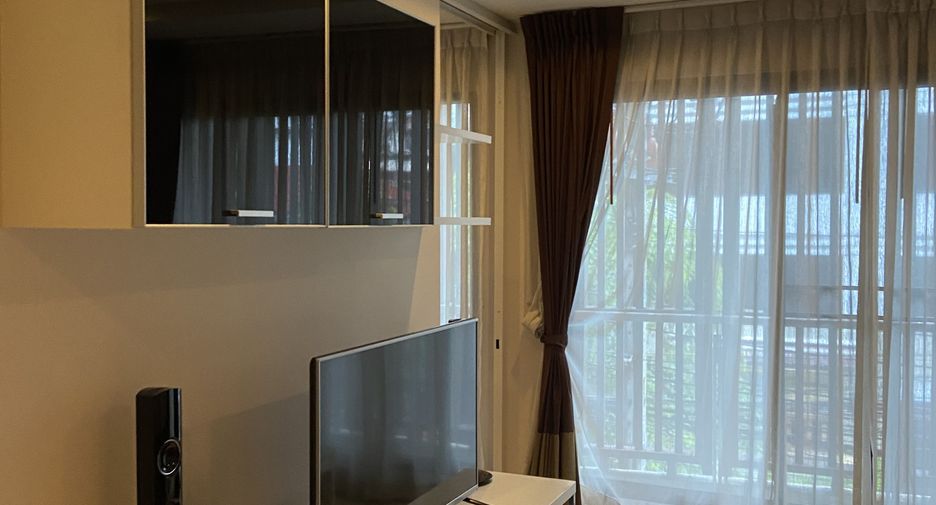 For rent 1 bed condo in Sathon, Bangkok