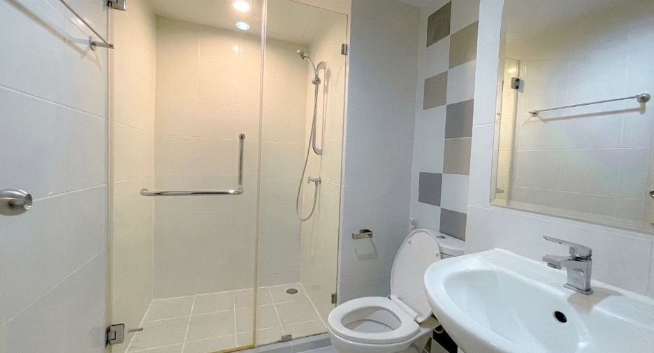Wohnung zum Kauf mit 1 Zimmer in Chom Thong, Bangkok
