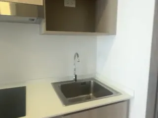 For rent 1 bed condo in Phaya Thai, Bangkok