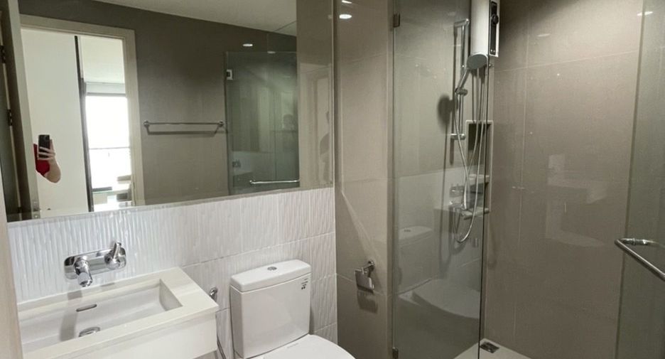 Wohnung zum Kauf und zur Miete mit 2 Zimmer in Khlong Toei, Bangkok