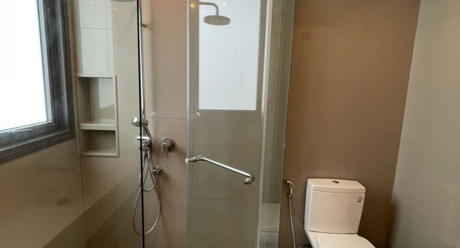 Wohnung zum Kauf und zur Miete mit 2 Zimmer in Khlong Toei, Bangkok