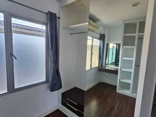For rent 3 bedrooms house in Lat Krabang, Bangkok