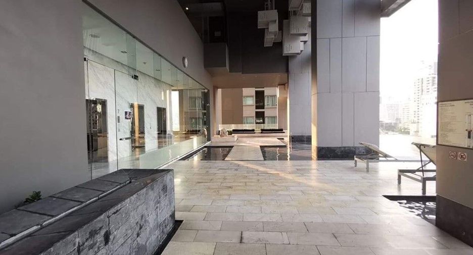 For sale 1 bed condo in Khlong Toei, Bangkok