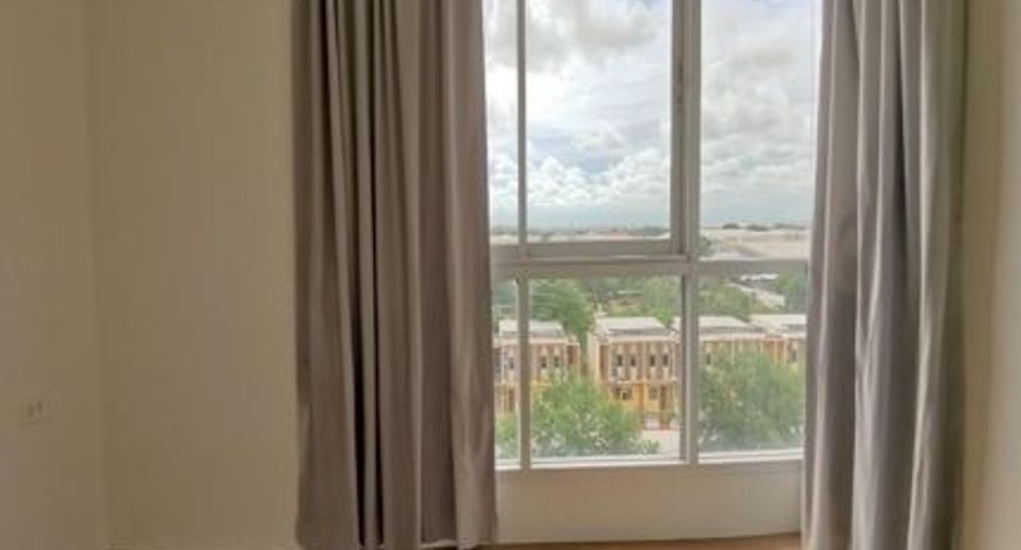 For sale 2 ベッドルーム condo in Bang Sao Thong, Samut Prakan
