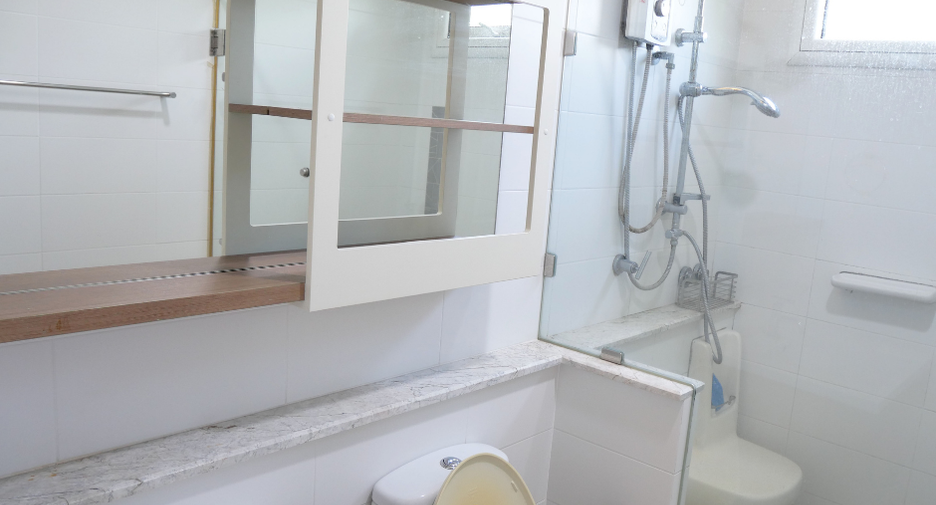For sale and for rent 3 bedrooms house in Bang Phli, Samut Prakan