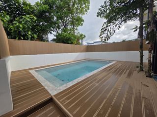 For sale and for rent 3 bedrooms villa in Mueang Phuket, Phuket