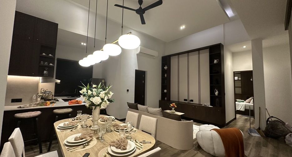 For sale and for rent 3 bedrooms villa in Mueang Phuket, Phuket