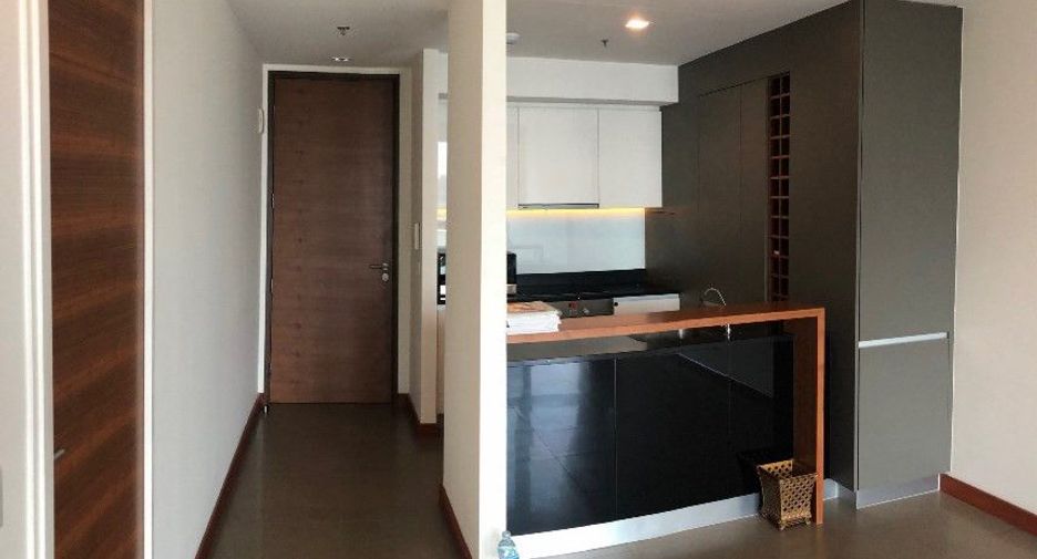 À vendre 1 chambre condo à Sathon, Bangkok