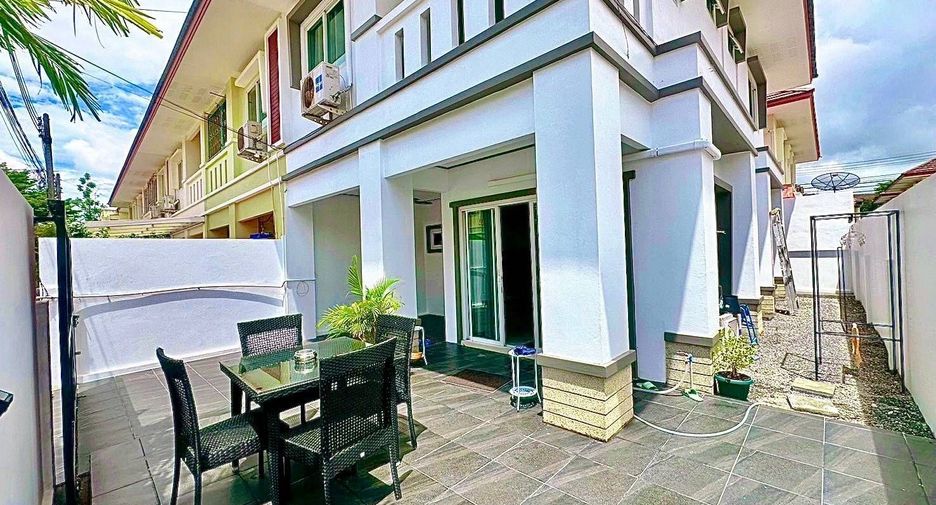 For rent 3 bedrooms house in Mueang Phuket, Phuket